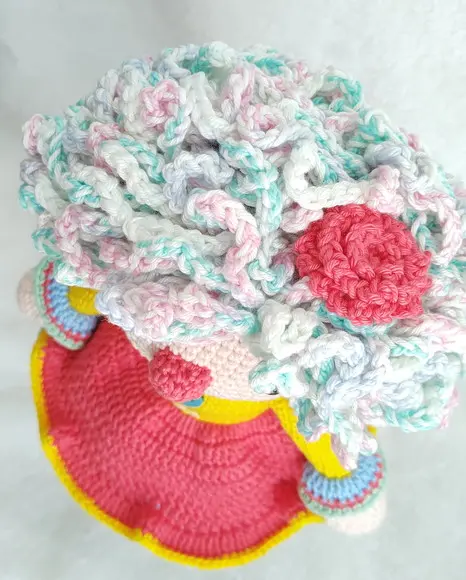 Palhaça Amigurumi em Crochê