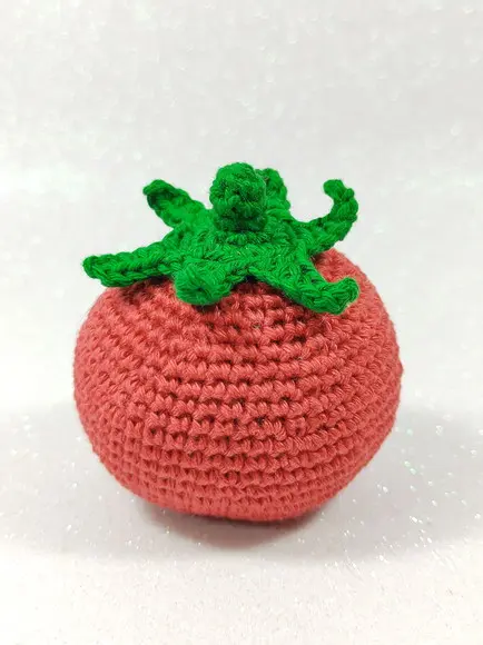 Tomate em Crochê