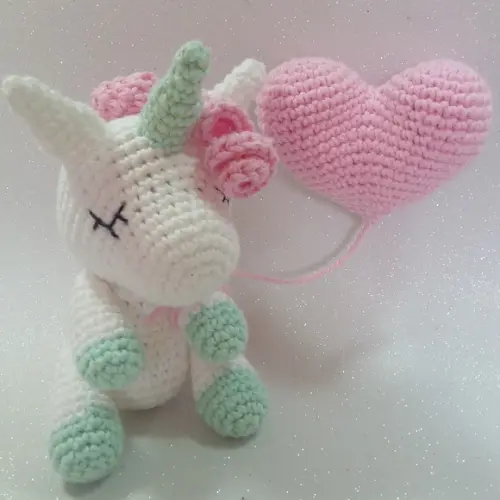Unicórnio Amigurumi em Crochê