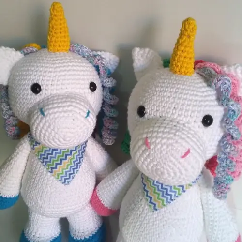 Unicórnios Amigurumi em Crochê