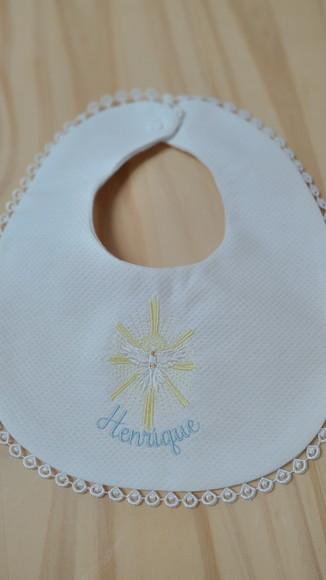 Babador Bordado Personalizado para Bebê