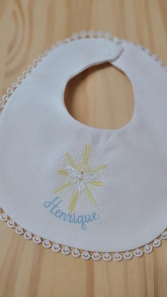 Babador Bordado Personalizado para Bebê