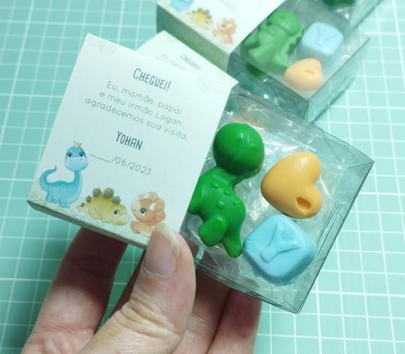 Lembrancinha Sabonete Dinossauro Cute + Letra + Mini Coração