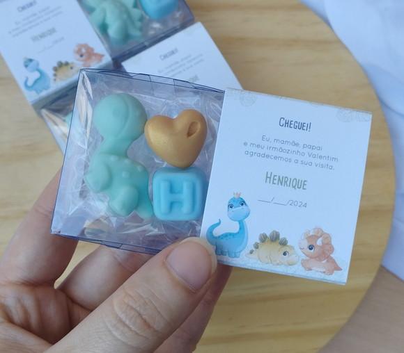Lembrancinha Sabonete Dinossauro Cute + Letra + Mini Coração