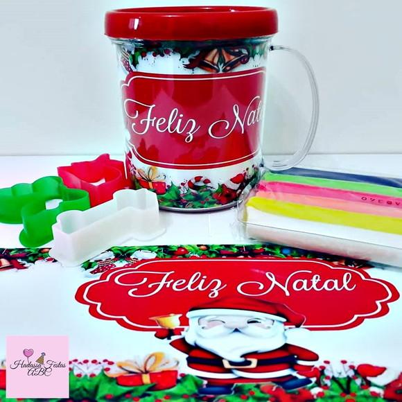 Caneca Acrílica com Kit Massinha Natal