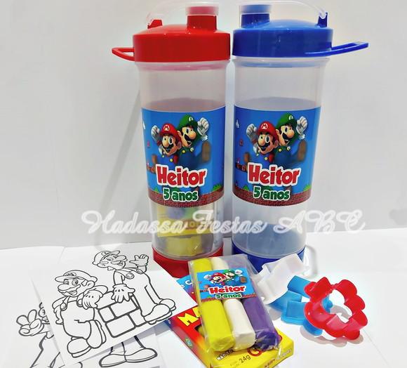Garrafa Squeeze Personalizada com Kit para Colorir
