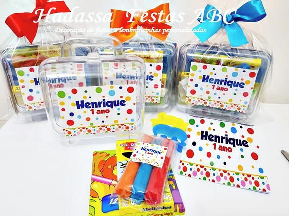 Maleta personalizada com Kit para colorir e brincar