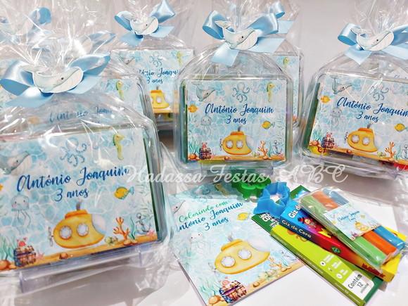 Maleta com Kit para colorir e brincar tema fundo do mar