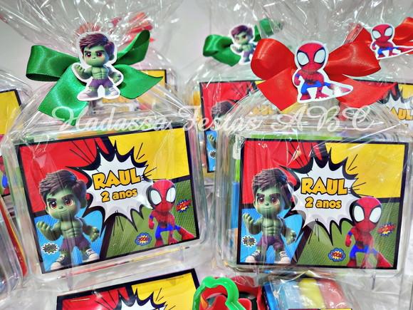 Maleta com Kit para Colorir e Brincar Tema Homem Aranha e Hulk Cu