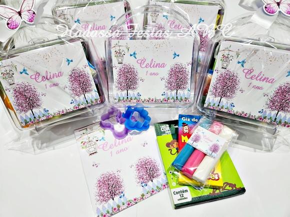 Maleta com Kit para Colorir e Brincar Jardim Encantado