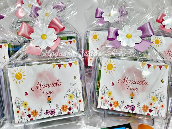 Maleta com Kit para Colorir e Brincar Tema  Jardim Encantado Marg
