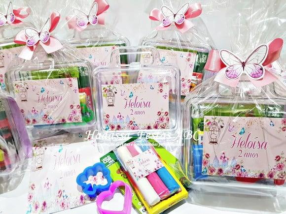 Maleta com Kit para Colorir Tema Jardim Encantado