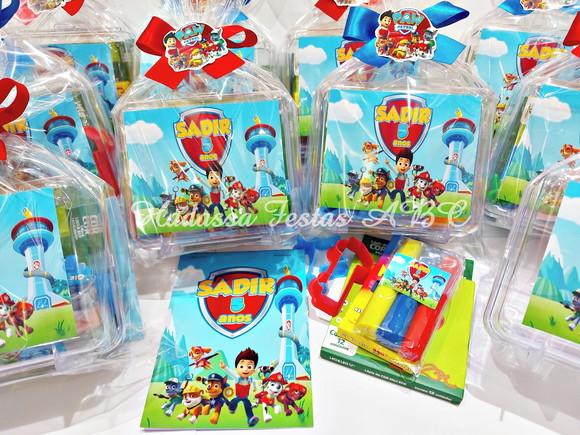 Maleta com Kit para Colorir Tema Patrulha Canina