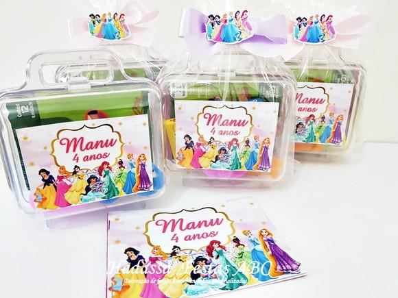 Maleta com Kit para Colorir Tema Princesas
