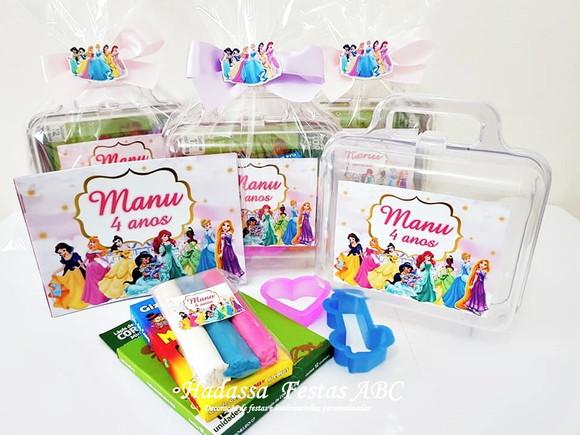 Maleta com Kit para Colorir Tema Princesas