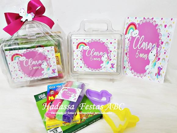 Maleta com Kit para Colorir Tema Unicórnio