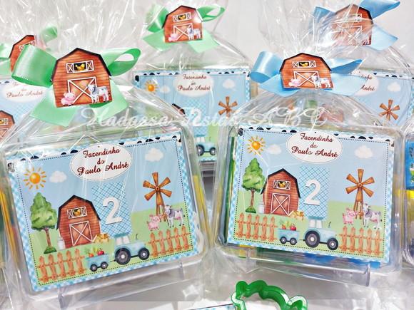 Maleta Personalizada com Kit para Colorir e Massinha