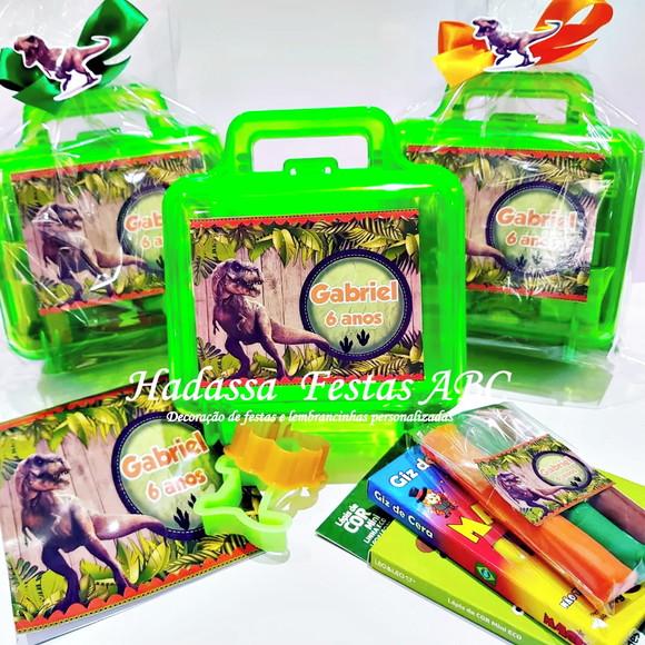 Maleta Personalizada com Kit para Colorir Tema Dinossauros