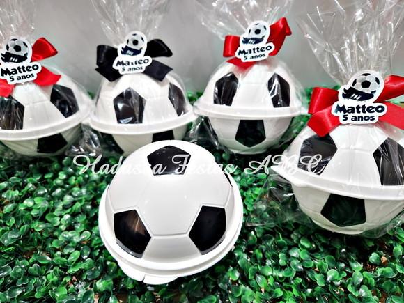 Pote Bola de Futebol com Massinha e Cortadores