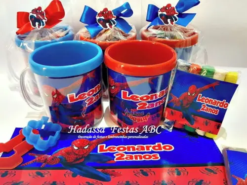 Caneca Acrílica com Kit Massinha Personalizada Homem Aranha