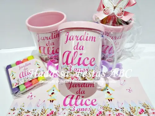 Caneca com Kit Massinha Personalizada Tema Jardim Encantado
