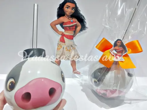 Copo com Canudo Porquinho Lembrancinha Moana 450 ml