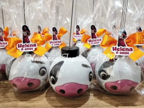 Copo com Canudo Porquinho Lembrancinha Moana 450 ml