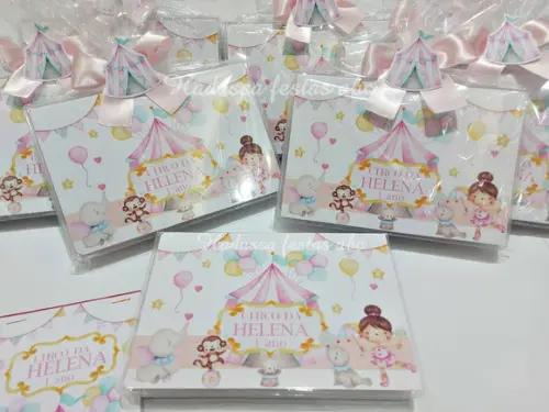 Estojo Aquarela 24 Peças com Livrinho Circo Rosa