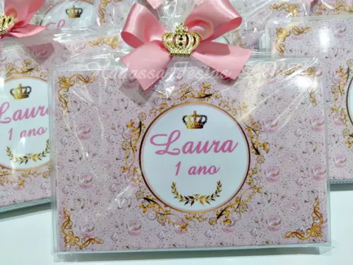 Estojo Aquarela com Livrinho Realeza 24 Peças