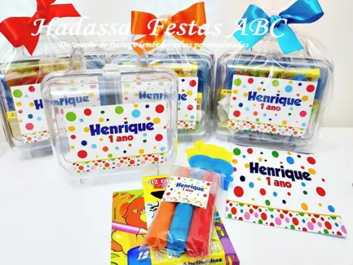 Maleta personalizada com Kit para colorir e brincar