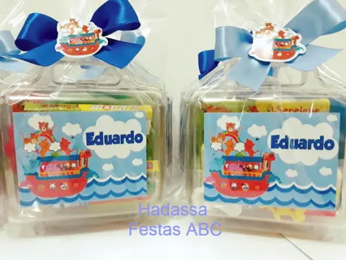 Maleta personalizada com Kit para colorir e brincar tema Arca de 