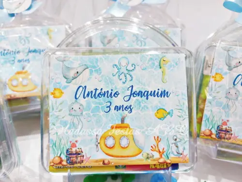 Maleta com Kit para colorir e brincar tema fundo do mar