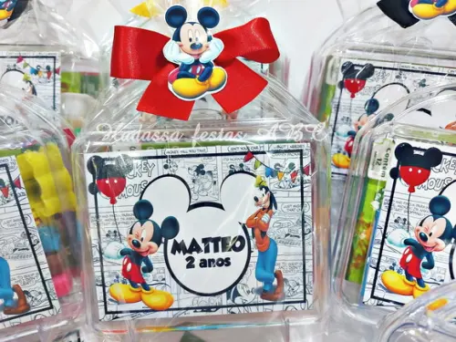 Maleta com Kit para Colorir e Brincar turma do Mickey
