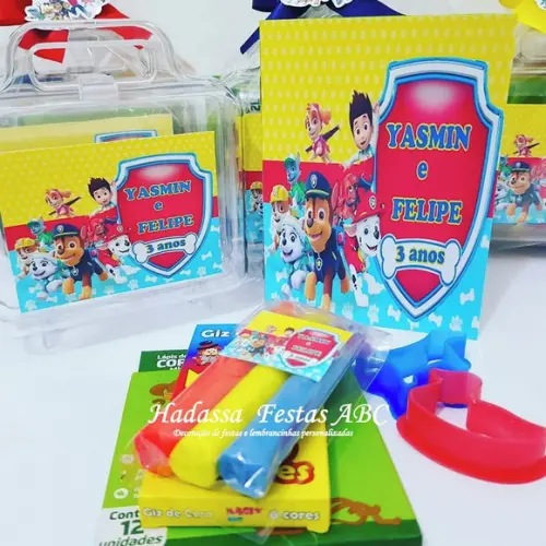 Maleta com Kit para Colorir Tema Patrulha Canina