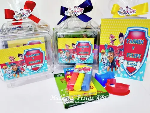 Maleta com Kit para Colorir Tema Patrulha Canina