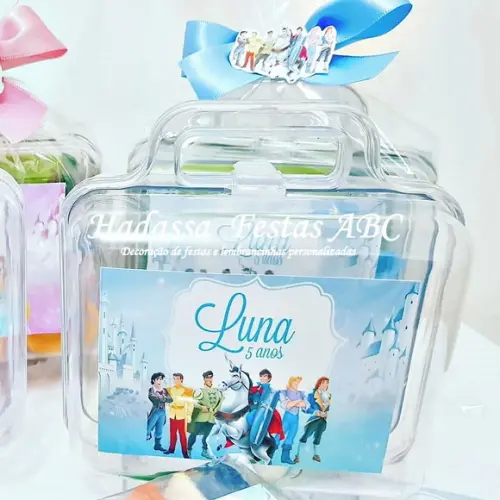 Maleta com Kit para Colorir Tema Princesas