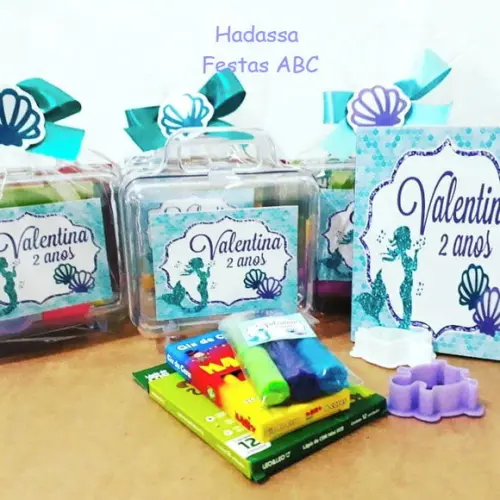 Maleta com Kit para Colorir Tema Sereia