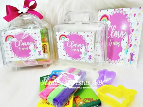Maleta com Kit para Colorir Tema Unicórnio