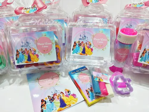 Maleta com Kit Pintura Princesas