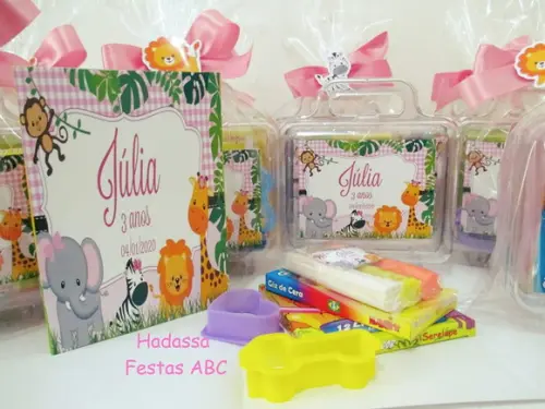 Maleta com Kit Pintura Safári Rosa