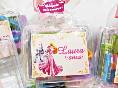 Maleta Personalizada com Kit para Colorir Princesa Aurora