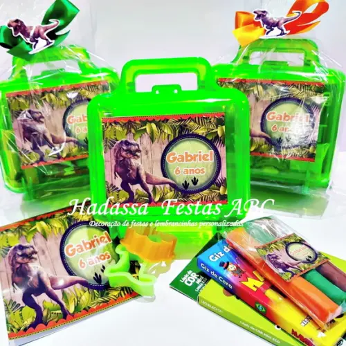 Maleta Personalizada com Kit para Colorir Tema Dinossauros