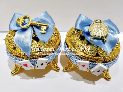 Mini Porta Joia Alice no Pais das Maravilhas