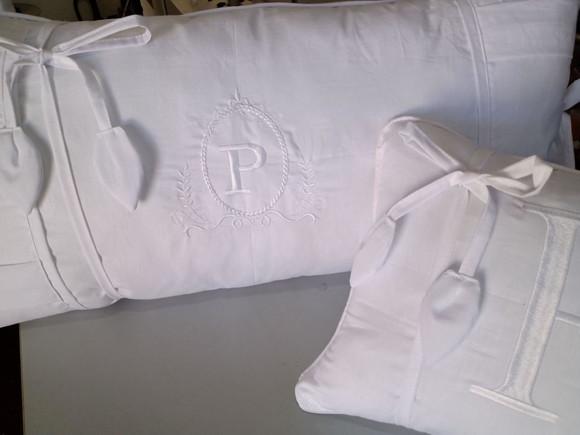 Kit Berço personalizado Branco Padrão Americano