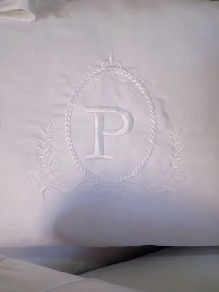 Kit Berço personalizado Branco Padrão Americano