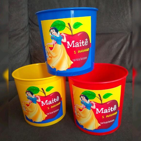 Balde de pipoca branca de neve