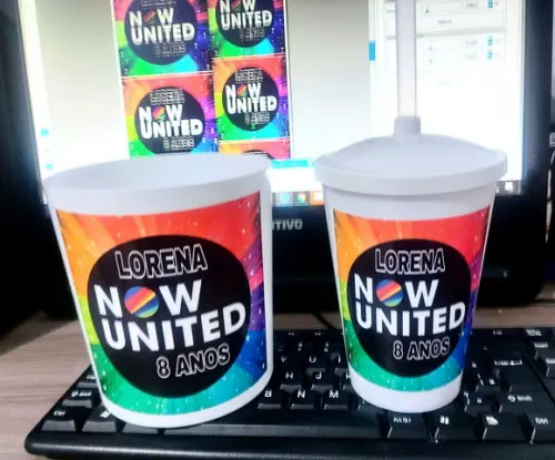 Balde com copo now united