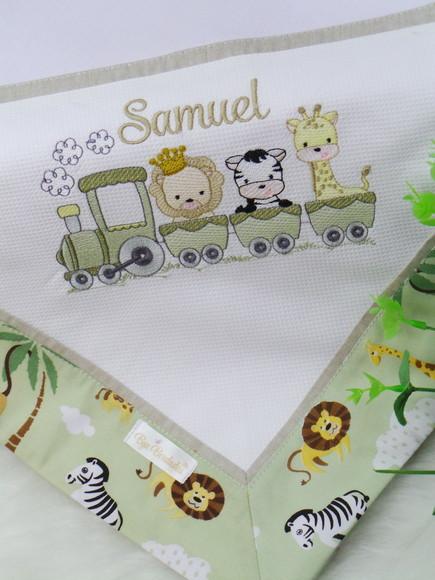 Cueiro Personalizado Bordado Safari