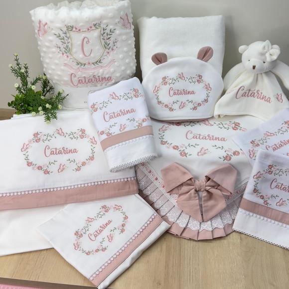 Enxoval Bebê Personalizado Bordado Flores e Borboletas
