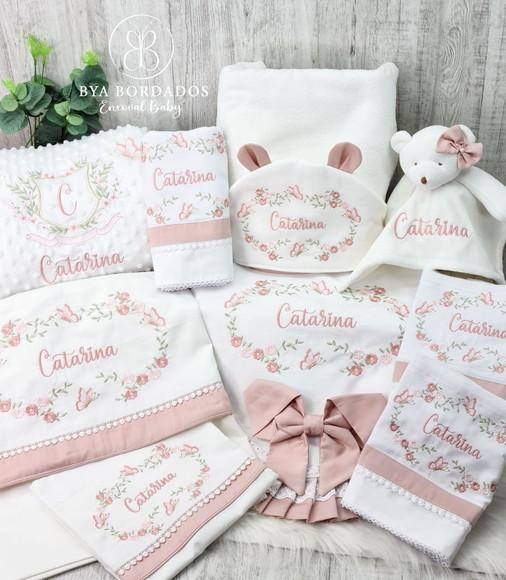 Enxoval Maternidade Personalizado Flores e Borboletas